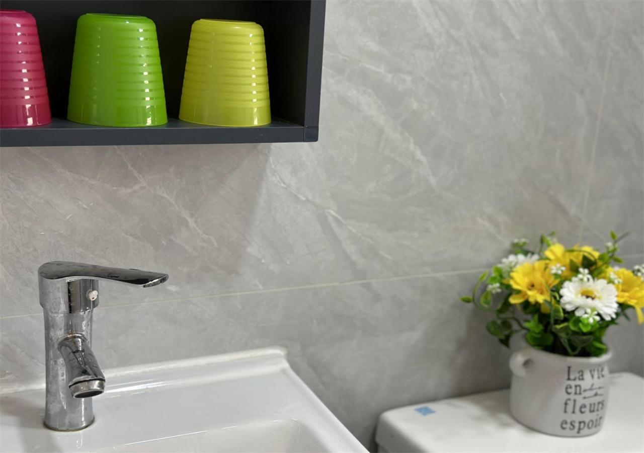 הונג קונג 3Br Romantic Apt, 2Mins Mtr, 8Pax מראה חיצוני תמונה